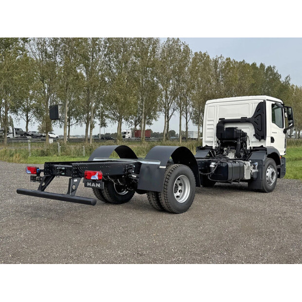 2025 MAN TGM 18.250 BB-48987576
