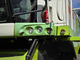 2011-claas-lexion-770tt-48987915