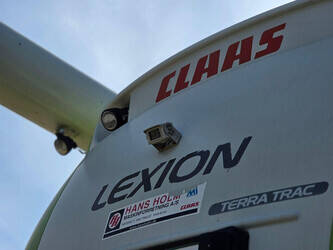 2011-claas-lexion-770tt-48987935