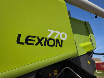 2011-claas-lexion-770tt-48987936