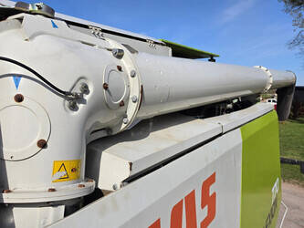 2011-claas-lexion-770tt-48987941