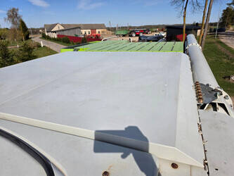 2011-claas-lexion-770tt-48987942