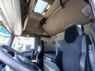 2022-man-tgx-18-510-1483252-48988053