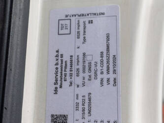 2011-man-tgs-33-400-bb-1481824-48988189