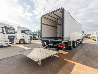 2016-scania-r410-1481825-48988216