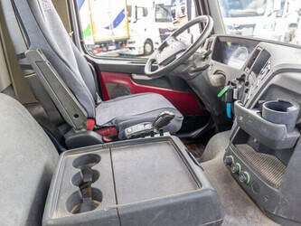 2016-volvo-fmx-460-1481828-48988237