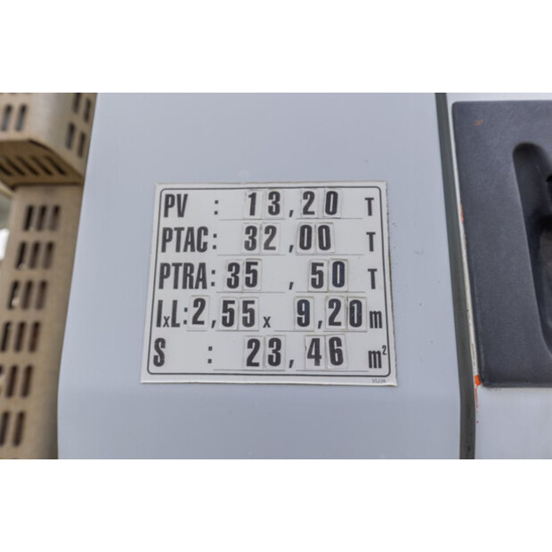 2011 Renault PREMIUM LANDER 380-48988263