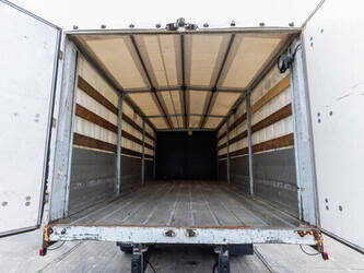 2014-renault-d16-240-dxi-1483256-48988397