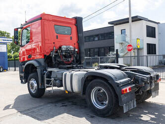 2016-mercedes-benz-arocs-1840-48988483
