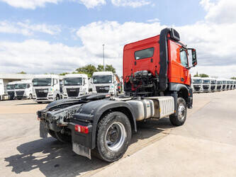 2016-mercedes-benz-arocs-1840-48988485