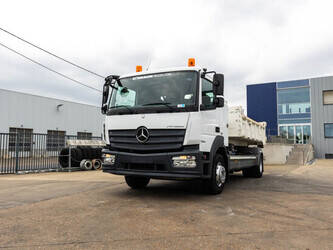 2015-mercedes-benz-atego-1624-1483600-48988532