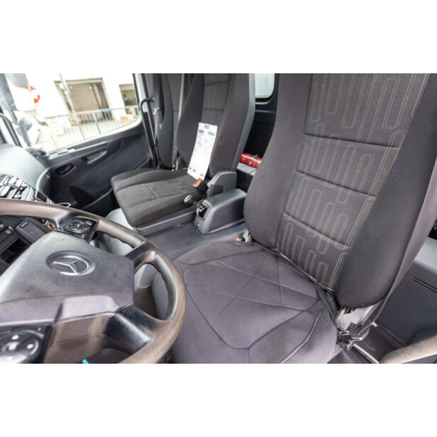 2015 Mercedes-Benz Atego 1624-48988543