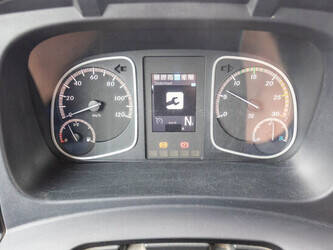 2015-mercedes-benz-atego-1624-1483600-48988544