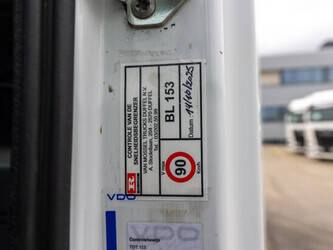 2015-mercedes-benz-atego-1624-1483600-48988549