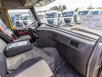 2014-volvo-fm-370-48988579