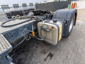 2018-mercedes-benz-actros-1845-ls-1484577-48988595