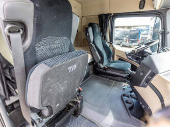 2018-mercedes-benz-actros-1845-ls-1484577-48988601
