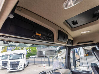 2018-mercedes-benz-actros-1845-ls-1484577-48988604