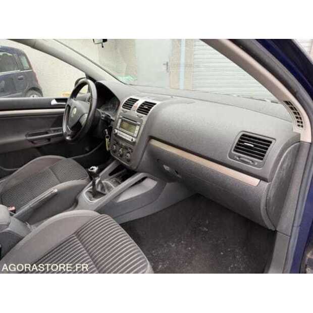 2007 Volkswagen Golf-48993863