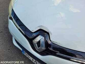 2015-renault-clio-1484701-48993960