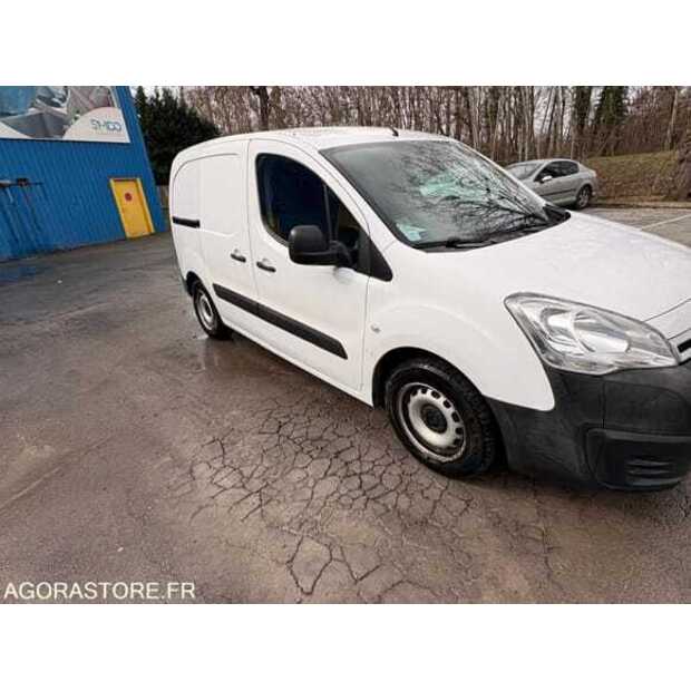 2016 Citroen BERLINGO-48993969