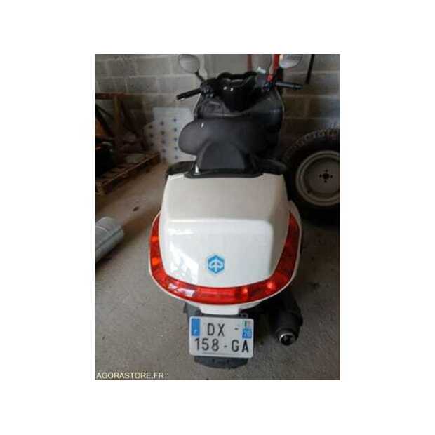 2015 Piaggio XEVO 125-48993985
