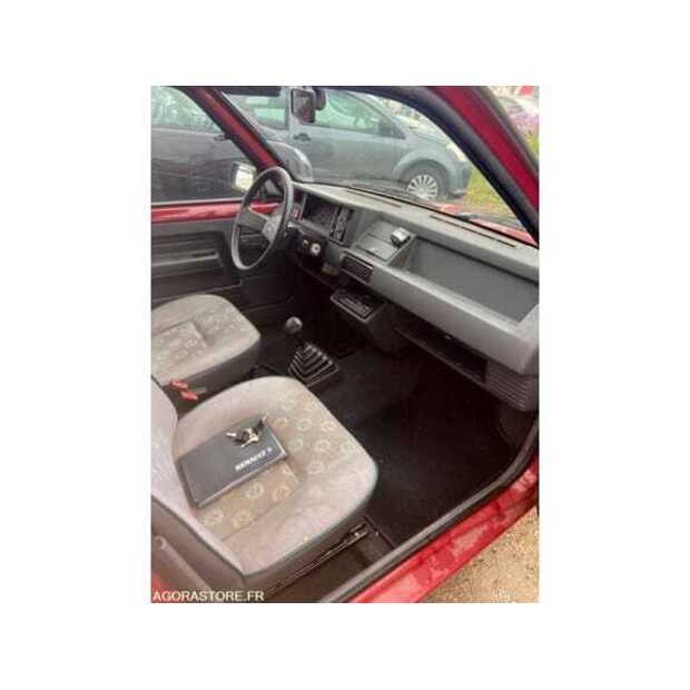 1995 رينو R5-48994093