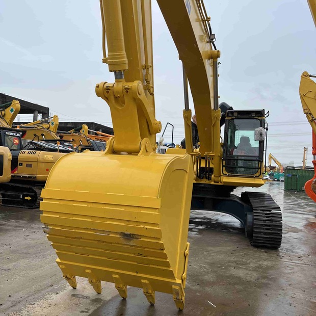 2024 Komatsu PC200-48994265
