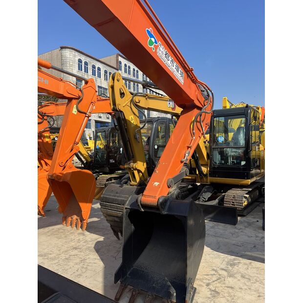 2023 هيتاشى ZX70-48994284