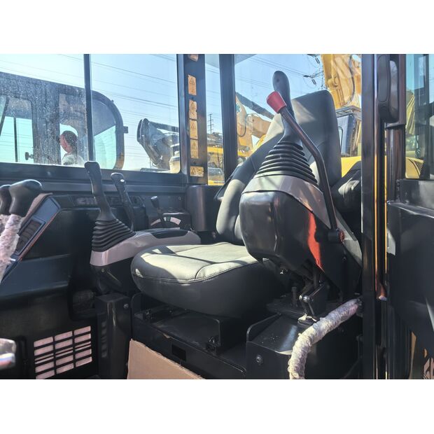 2023 كوماتسو PC56-7-48994314