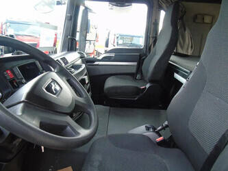 2020-man-tgs-1428651-48994355