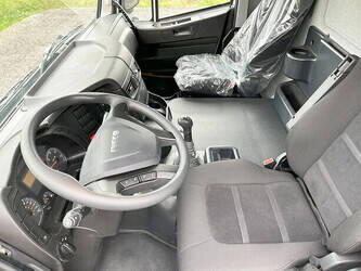 2022-iveco-trakker-1484741-48994478