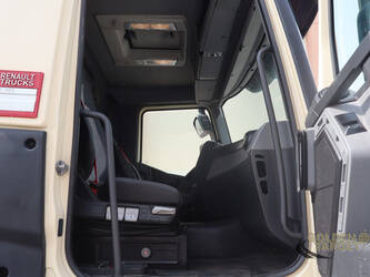 2019-renault-k380-48997093
