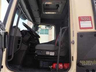 2019-renault-k380-48997094