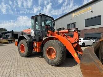 hitachi-zw150-1484830-48997331