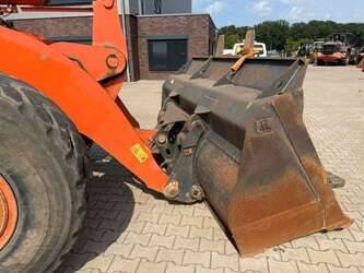 hitachi-zw150-1484830-48997333