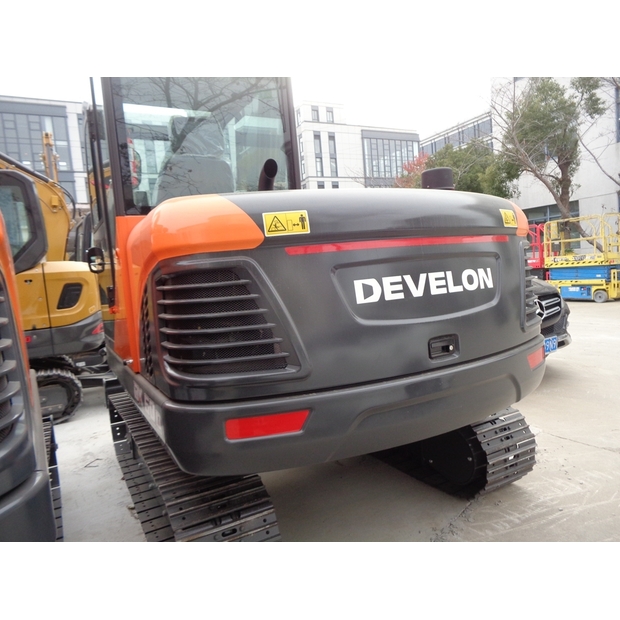 2025 Doosan DX60-48997384