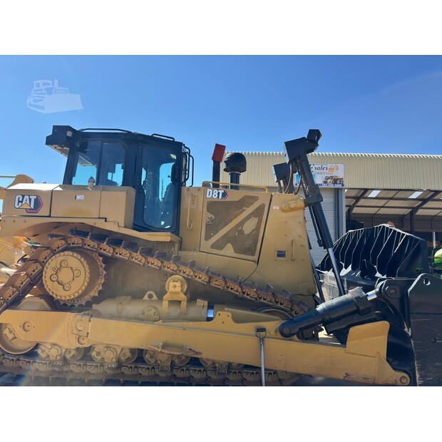 2020 كاتربيلر D8T-48998252