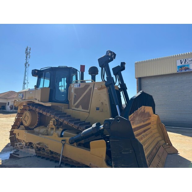 2020 كاتربيلر D8T-48998253