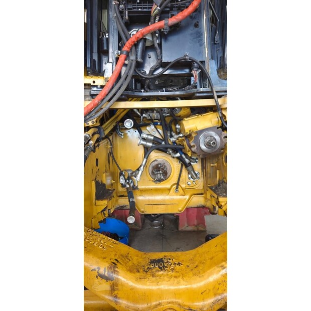 2020 كاتربيلر D8T-48998260