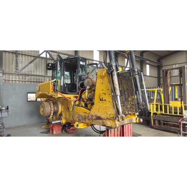 2020 كاتربيلر D8T-48998280