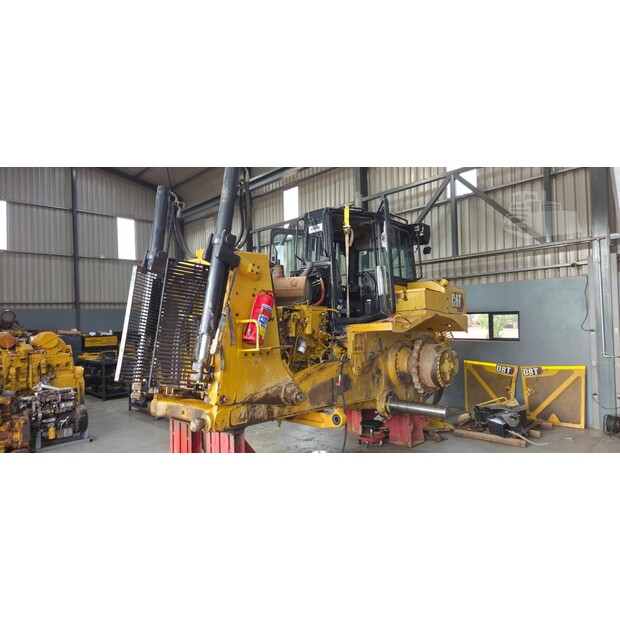 2020 كاتربيلر D8T-48998291