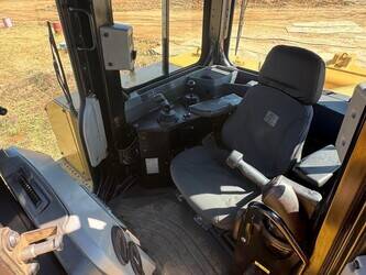 2020-caterpillar-d8t-1484855-48998294