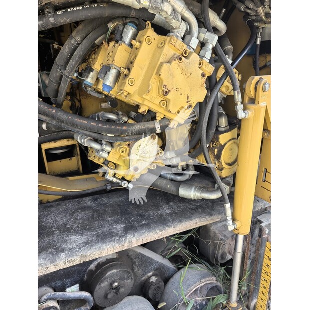 2010 Caterpillar AP-655D-48998360