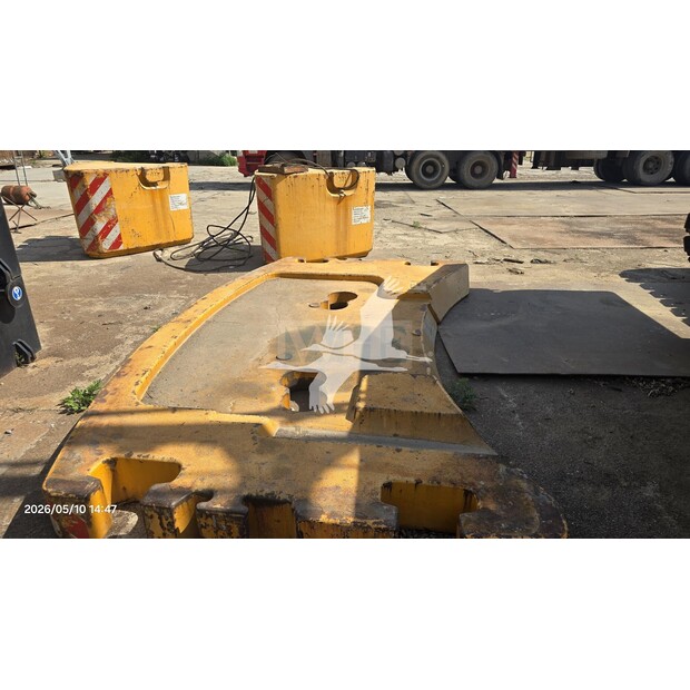 2016 Liebherr LTM1200-5.1-48998923