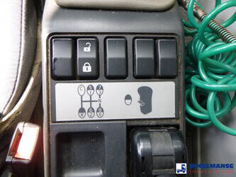2014-renault-premium-270-19-1484885-48999410