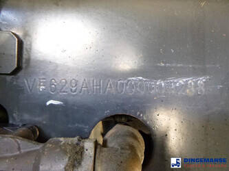 2014-renault-premium-270-19-1484885-48999421