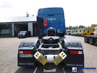 2018-renault-t440-1484891-48999554