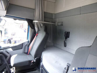 2018-renault-t440-1484891-48999567