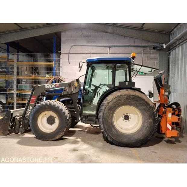 2009 New Holland JAMA4B-49000460